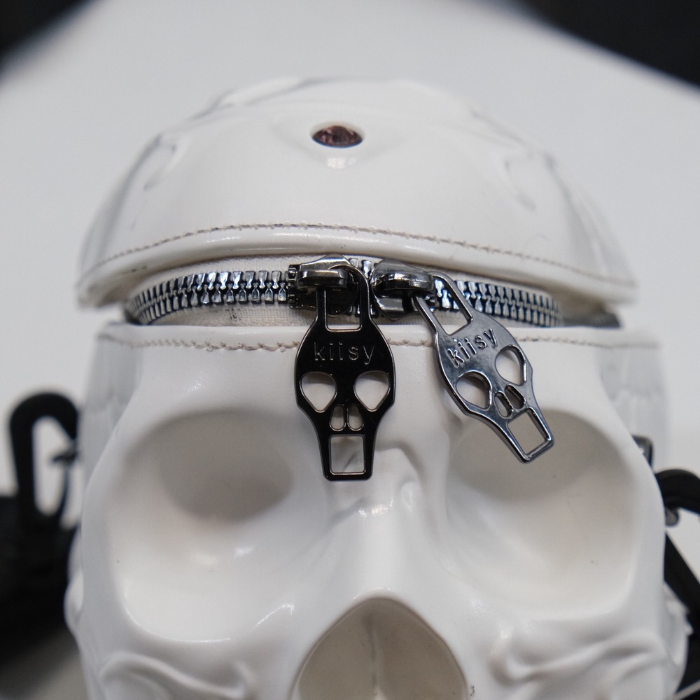 Kiisy Skull Crossbody Bag White Embossed Goth Small Messenger - Picture 3 of 13